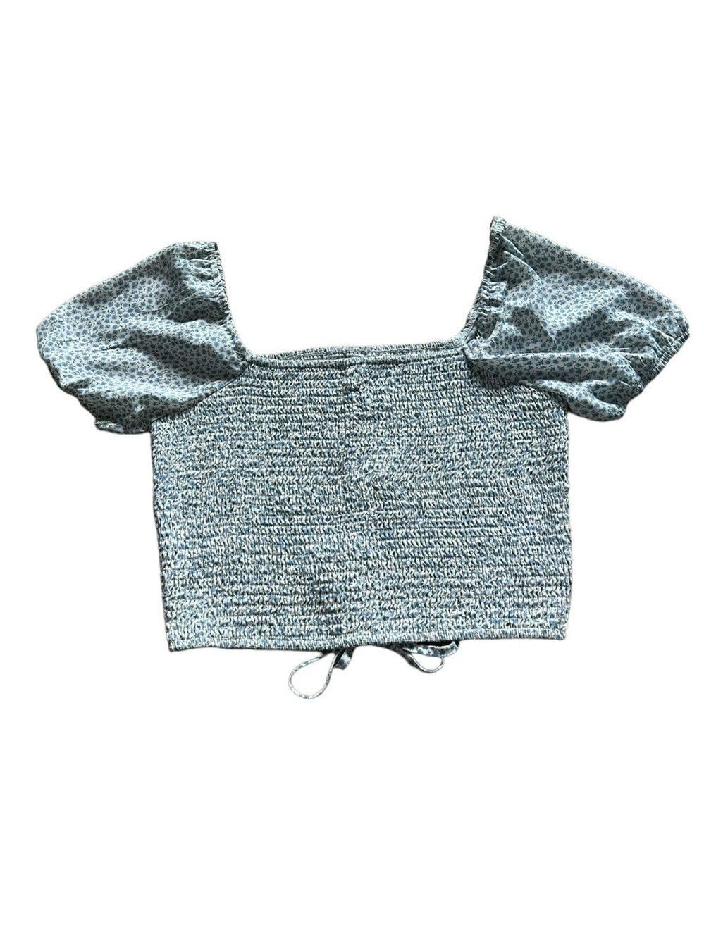 Paper Crane Floral Smocked Puff Sleeve Crop Top Blue